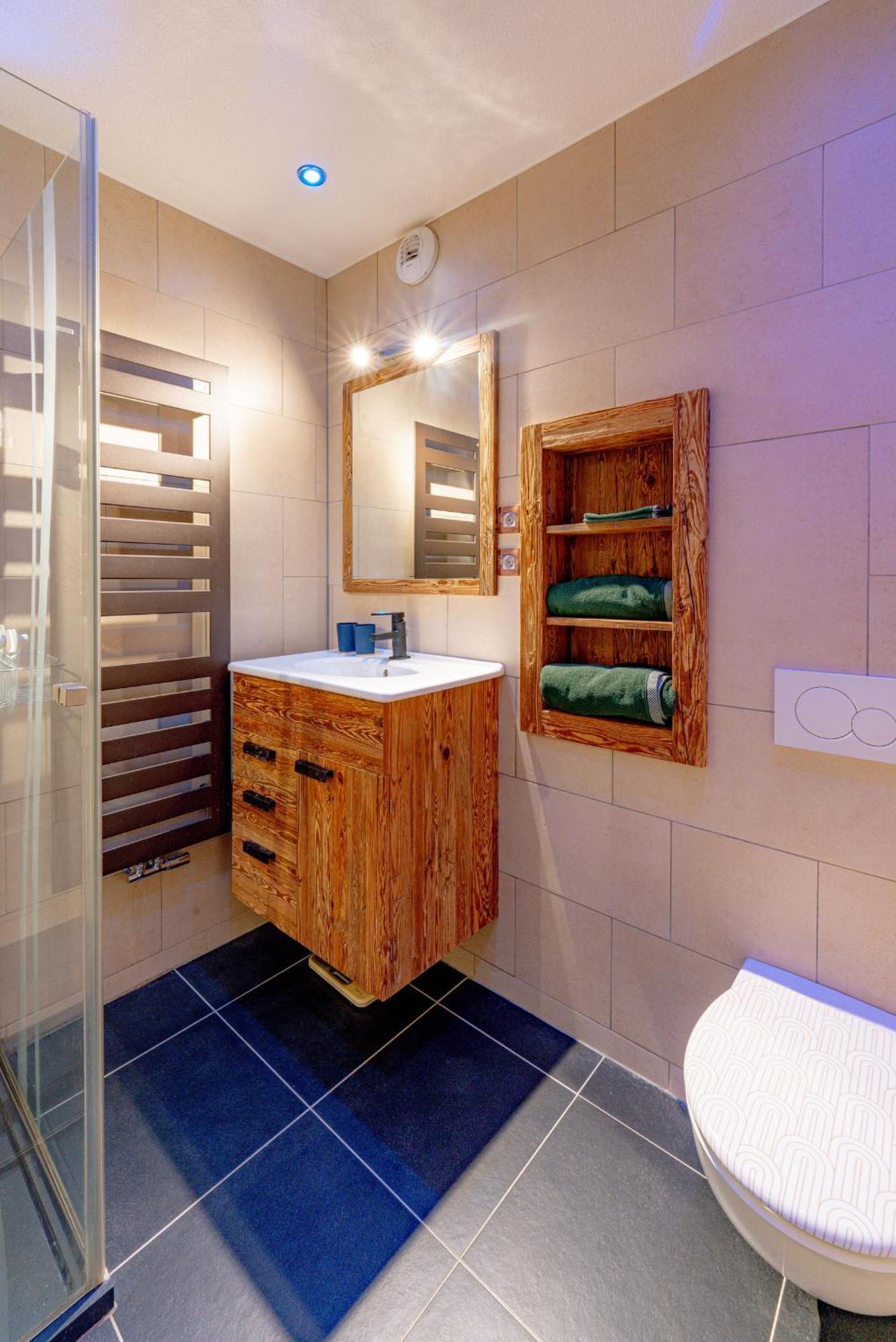 Apartament Vue Sur Les Montagnes-Wifi-Terrasse Saint-Jean-d'Arvey Zewnętrze zdjęcie